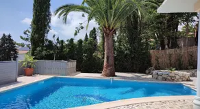 Studio with garden and pool - Image 3