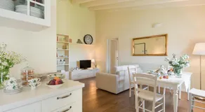 Appartamenti Palazzo Scolari - Image 4