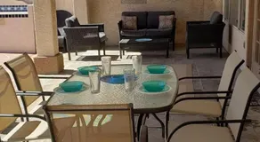 Little Paradise in Las Vegas with pool - Image 4