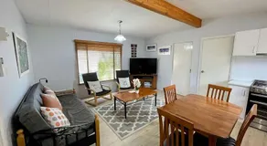 Sundowner Cabin - Image 2
