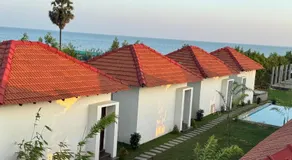 Road House Resort - Image 5