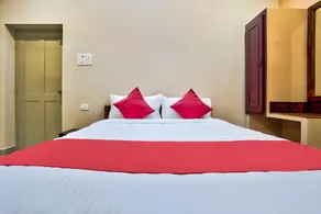 Grand Ocean Inn - Image 4