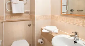 Loch Achray Hotel - Image 4
