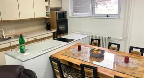 Apartment on a river avenue - Image 3