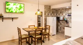 Hotel Chalet Monet - Granja Vianna - Image 5