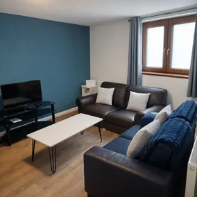 Cosy Town Centre House, Close to Uni and Hospital - Image 4