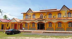 RAZ HOTEL PANTAI PERANGINAN KELULUT - Image 4
