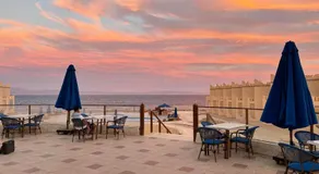 Zain Dive Inn - Image 5