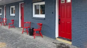 Murphys Law Inn 5 - Image 3
