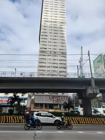 Cozy Getaway in EDSA Shaw - Image 3