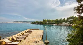 Vasiliki's Villa Beach Front and Pool - Image 4