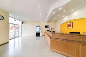 Home Inn Jiaxing Economic Development Zone College - Image 5