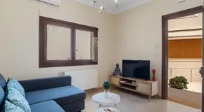 Amphitrite Beach House - Image 2