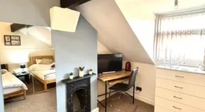 Summerfield House - Image 2
