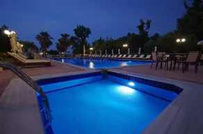 Sun Beach Hotel - Image 4