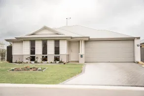 Seacliff Cottage by the Sea. - Image 4