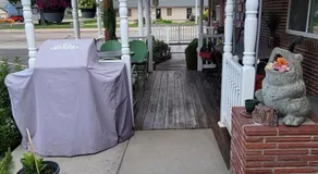 Husker Inn - Image 4