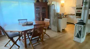 CASA COM BAR AO AR LIVRE E PISCINA NO CORAÇÃO DA NATUREZA LANDAISE PERTO DO OCEANO - Image 2