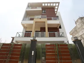 OYO Alarian Inn Near Omaxe Celebration Mall - Image 4