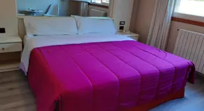 Motel Cancun Barbadas-Ourense - Image 2