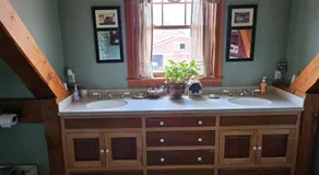 Clover Hill Farm & Country Inn - Image 2