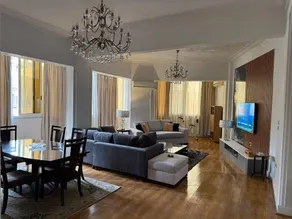 Classic style 3 bedrooms Zamalek apartment - Image 2