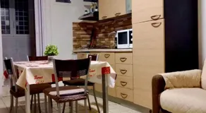 HOME ADRIANA - Image 3