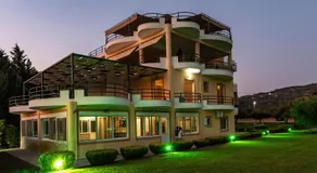 Anilio Plaza - Image 2