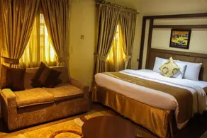 Banex Hotel And Suites - Image 2