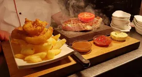 Balreask Bar, Restaurant & Guest Accommodation - Image 4