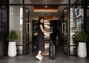 SAM E Hotel Bangkok Sathorn - Image 5