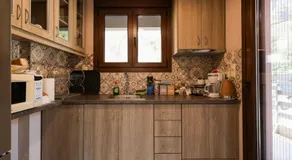 Elia Deluxe Accommodation - Image 5