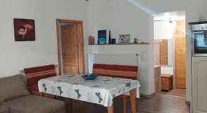 Casa Veli Apartments - Image 2