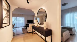 Apartment in El Presidente Beach Side New Golden Mile - Image 2