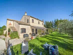 Holiday Home in Fermo with Heated Pool - Image 5