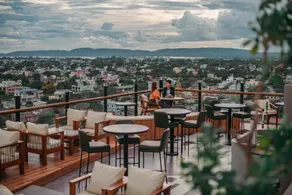 The Hotel Nova - Image 4