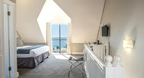 The Bantry Aparthotel by Totalstay - Image 2