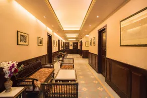 Palace On Ganges - Heritage Hotel - Image 4