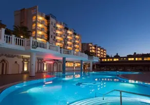 Paradiso Apartments - Image 3