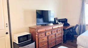 Comfortable Double Queen Suite Near Park City & Ballerina Farms #1055 - Image 2