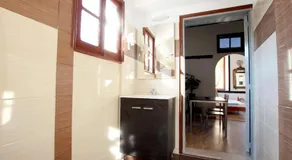 Traditional Apartments Alexandra - Image 3