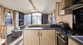 Host & Stay - 10th Avenue - Image 3