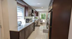 Impeccable, modern, river view, renovated cottage - Image 5