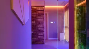 Hangar Hotel - Image 4