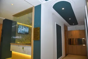Silver Suite Hotel - Image 3