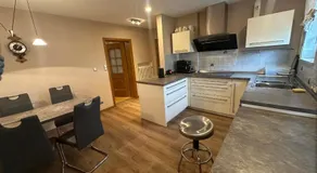 Apartment with top kitchen and 3 sleeping rooms - Image 4