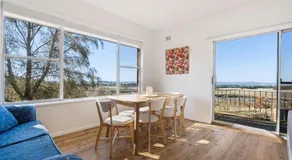 Panoramic Views on Pinnacle 3 Bedroom Farm Stay - Image 4