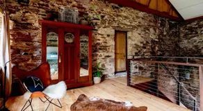 Randell's Mill - Adelaide Hills - Romantic Loft Stays - Image 3