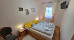 Apartment Golf - Image 2