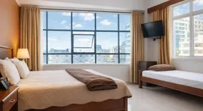 Rainbow Hotel - Image 2